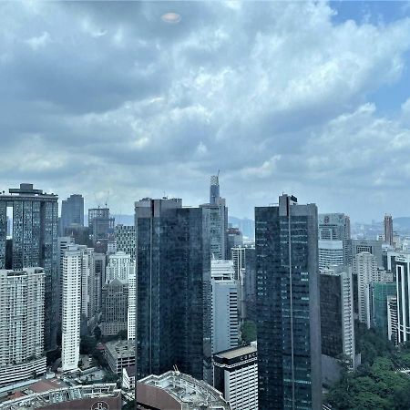 The Platinum Klcc Kuala Lumpur Exterior photo