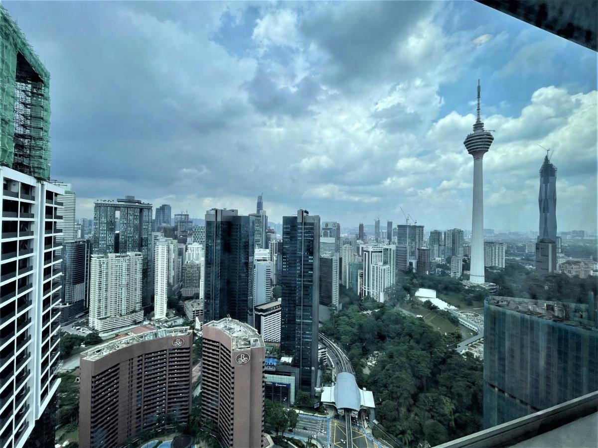 The Platinum Klcc Kuala Lumpur Exterior photo