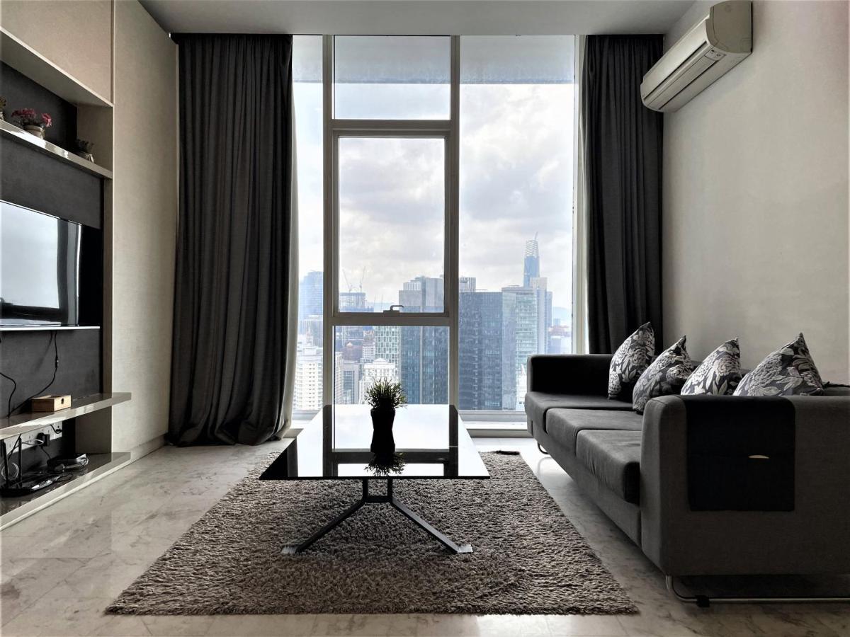 The Platinum Klcc Kuala Lumpur Exterior photo