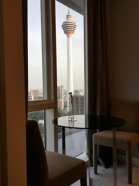 The Platinum Klcc Kuala Lumpur Exterior photo